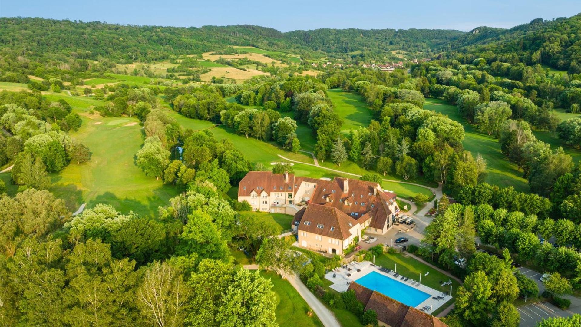Logis Hotel Golf Le Domaine Du Val De Sorne Vernantois Kültér fotó
